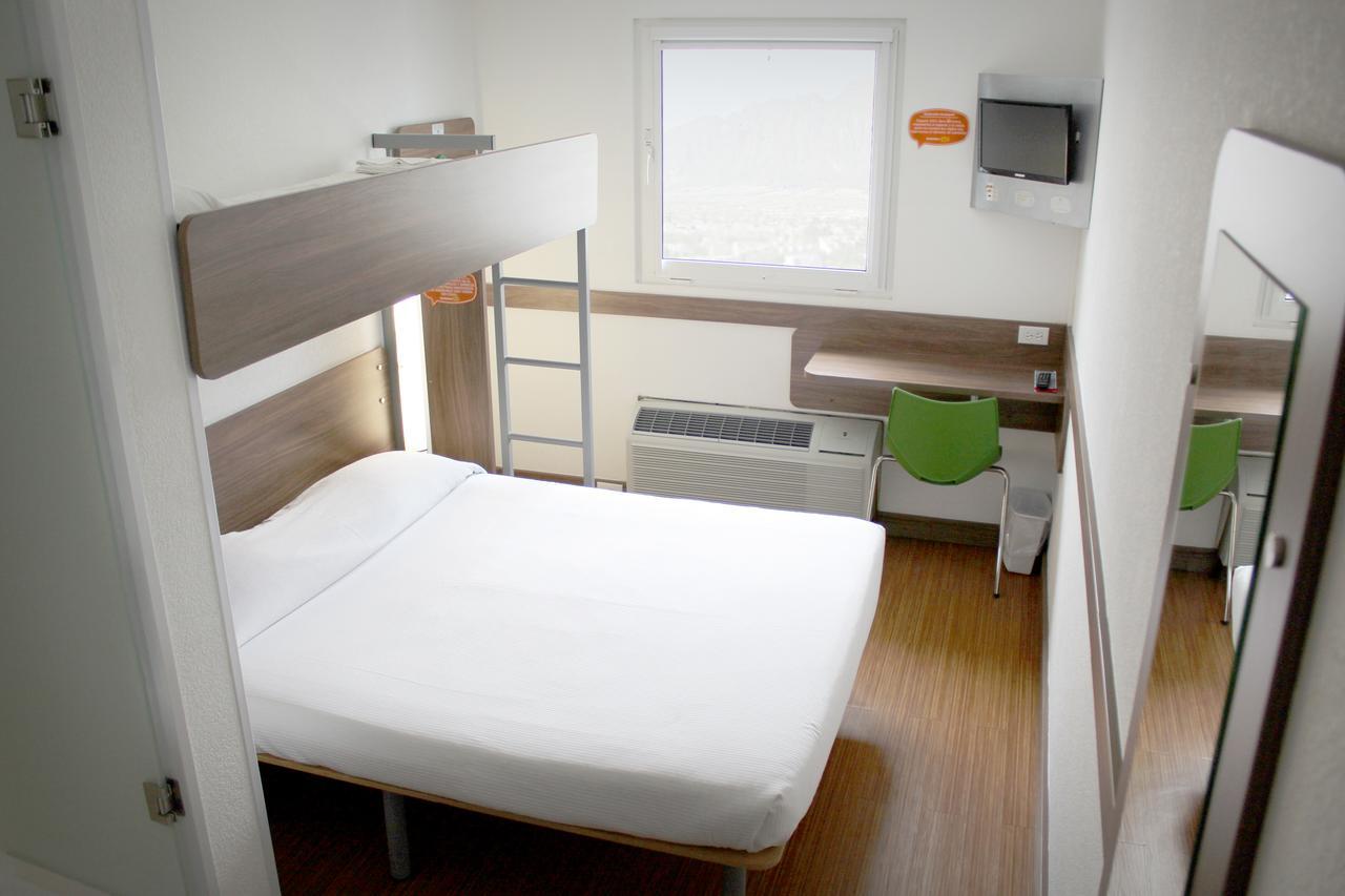 Hotel Hi! Querétaro Екстериор снимка