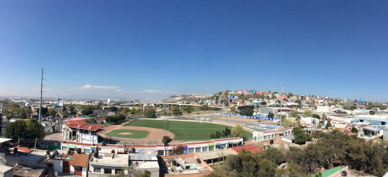 Hotel Hi! Querétaro Екстериор снимка